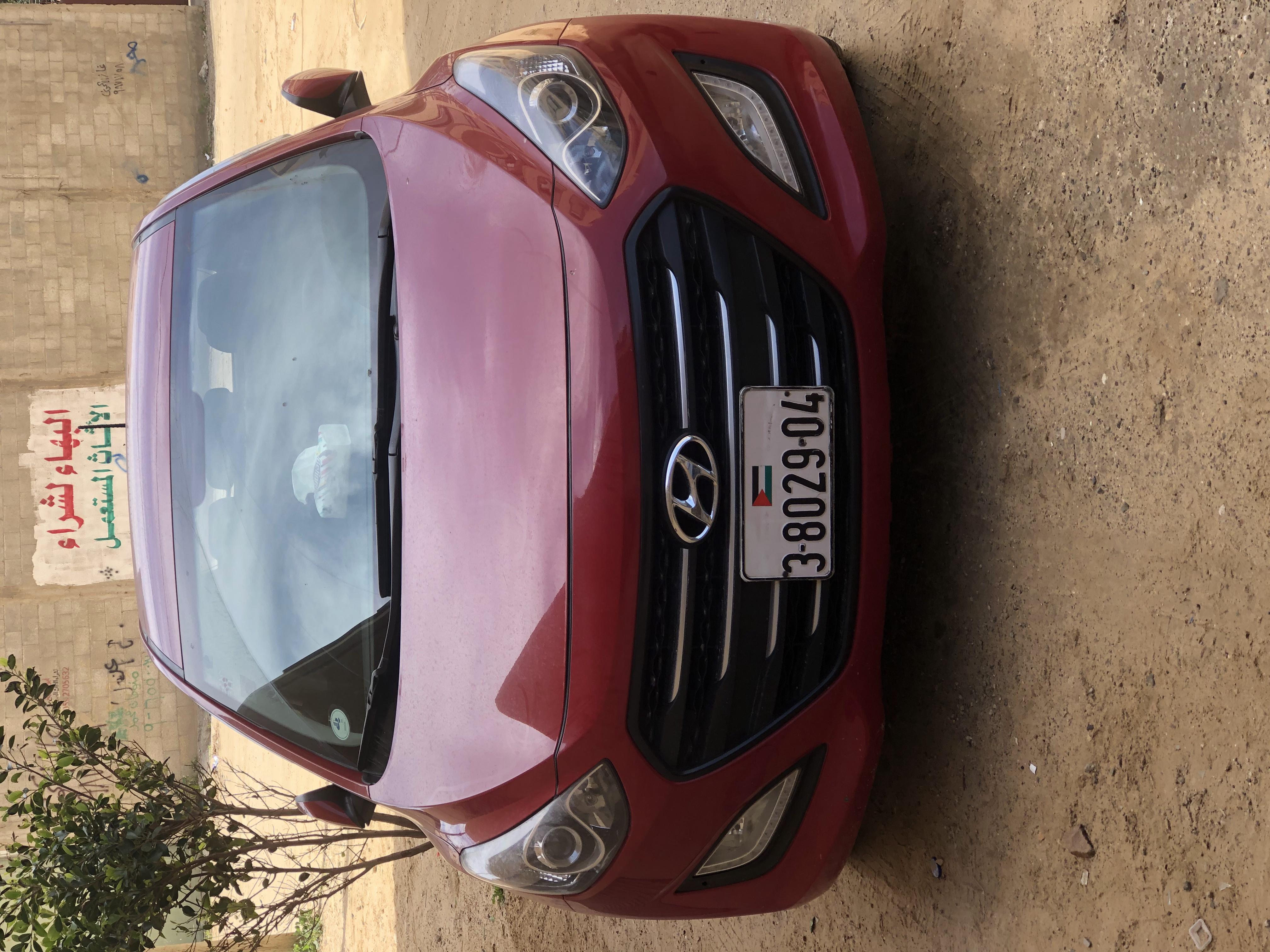 مدير مركز د.حيدر عبد الشافي للثقافة والتنمية يختتم زيارة الي اسبانيا